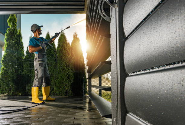 Professional Pressure Washing Services in Zephyrhills South, FL